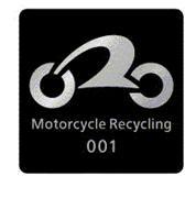 黒にシルバーで二輪車の車輪と環の組み合わせをモチーフにしたマークとMotorcycle Recyclingと書かれているリサイクルマーク