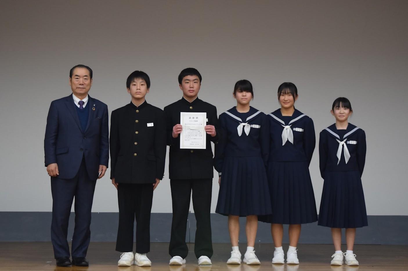 勝本中学校