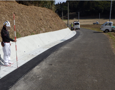 住吉しめノ元線道路改良工事の写真